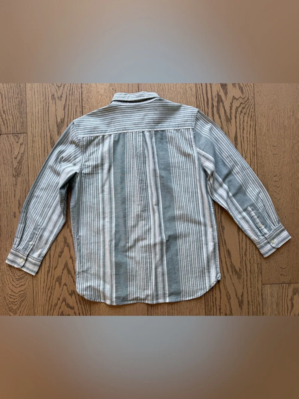 GAP Boys NEVER WORN Button-Down Long-Sleeve Oxford Shirt Sz 12 Husky